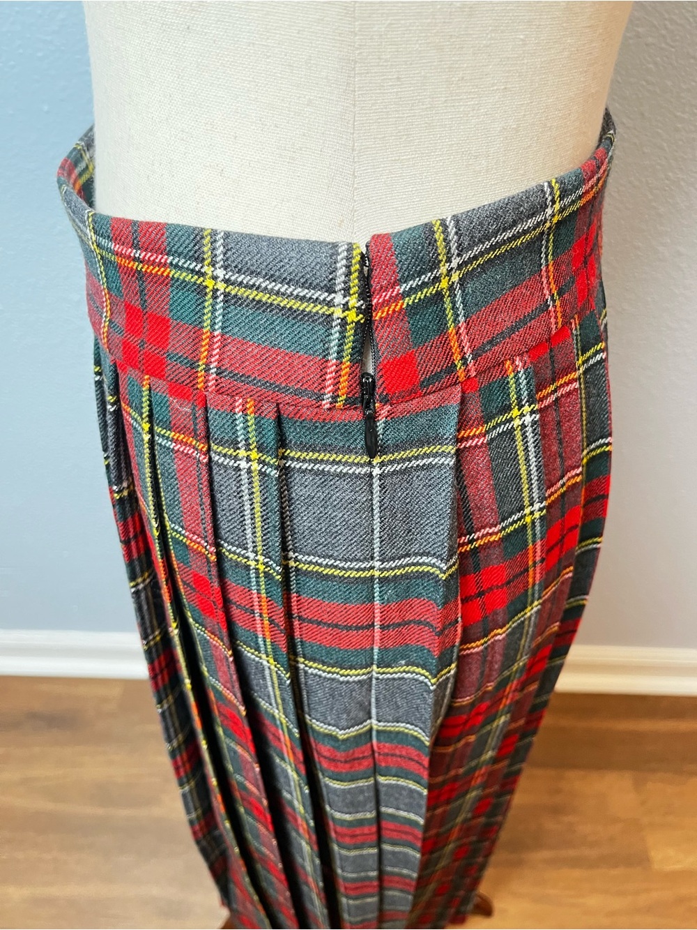 Hunter Bell Tartan Plaid Maxi Wool Skirt Size 4 - Picture 7 of 9